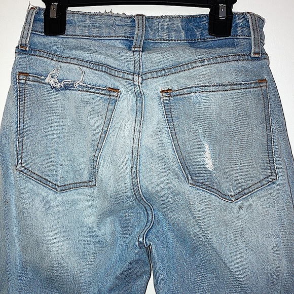 Mom jeans. - Picture 3 of 6